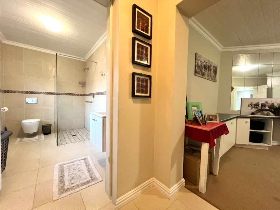 4 Bedroom Property for Sale in Walmer Downs Eastern Cape